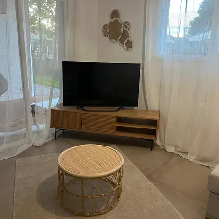 Apartment Les De Saint Brice 1 *