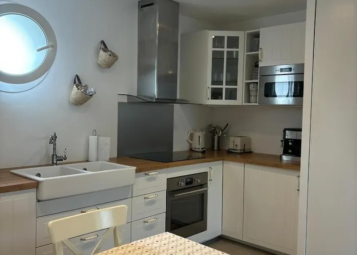 Les De Saint Brice 1 *